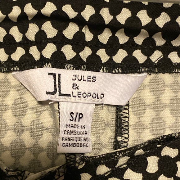 Black and White checker pants NWOT - Picture 2 of 2